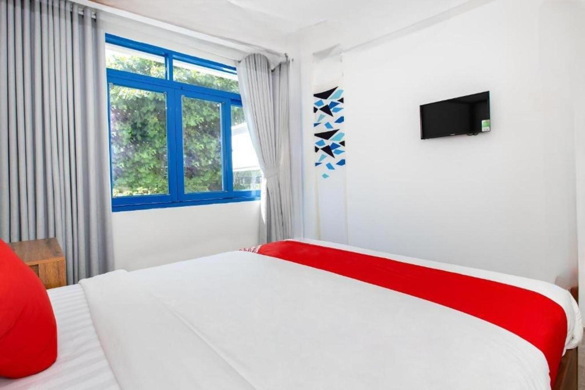 Gis Hotel Nha Trang & Motorbike Rental Bagian luar foto