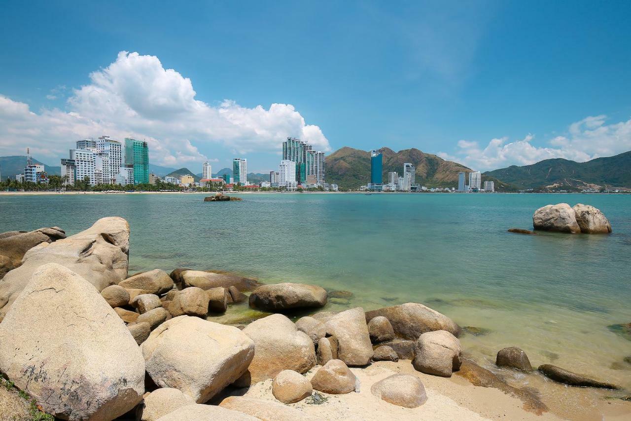 Gis Hotel Nha Trang & Motorbike Rental Bagian luar foto