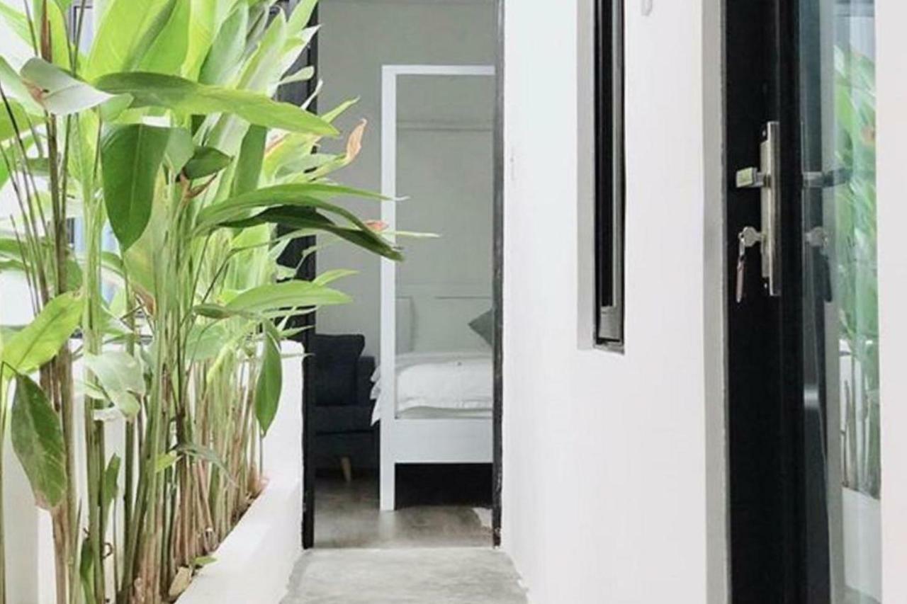 Gis Hotel Nha Trang & Motorbike Rental Bagian luar foto